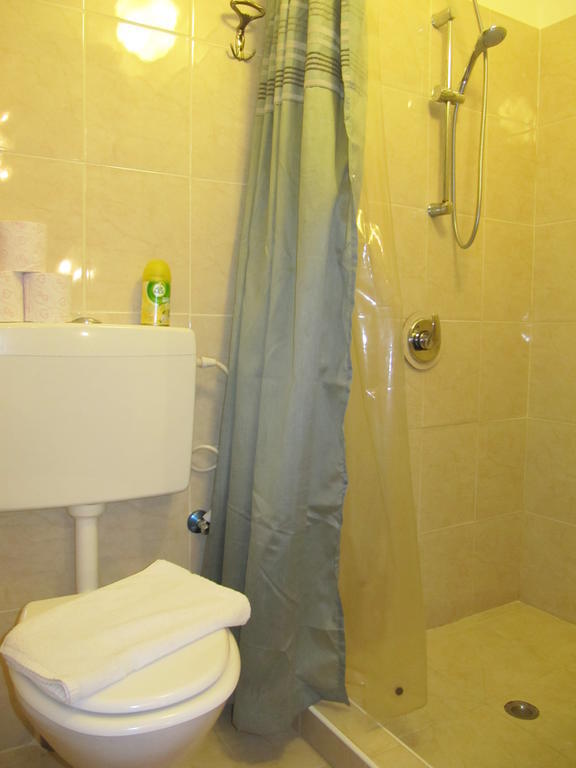Jerusalem Hills Inn Abu Ghaush Chambre photo